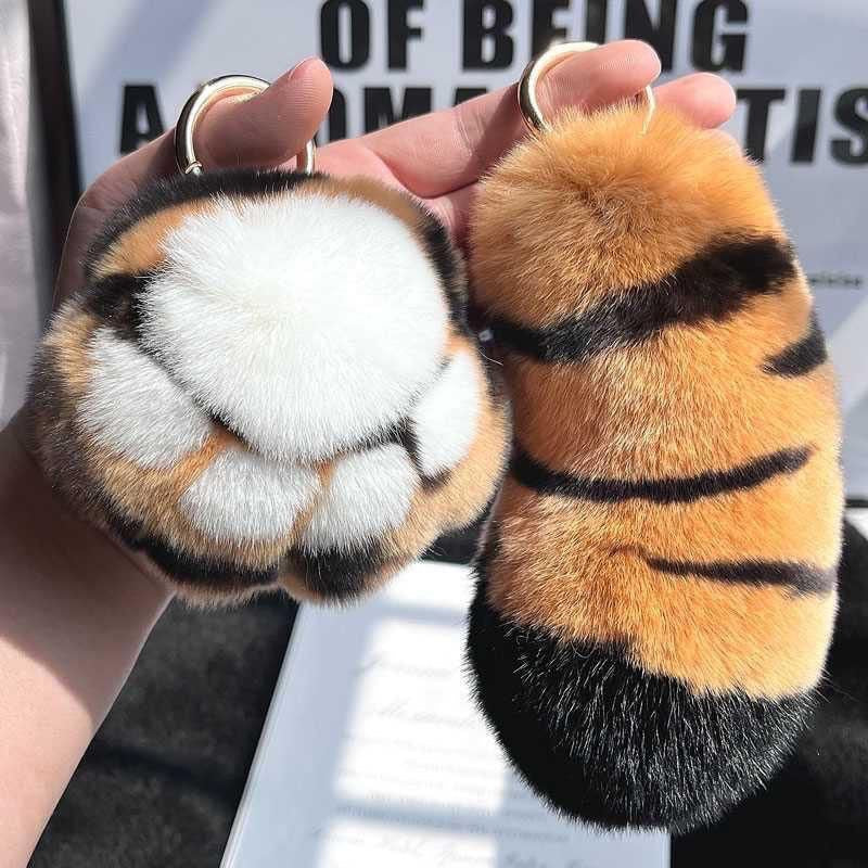 Tiger Tail Real Rabbit Hair Car Keychain Tiger Claw