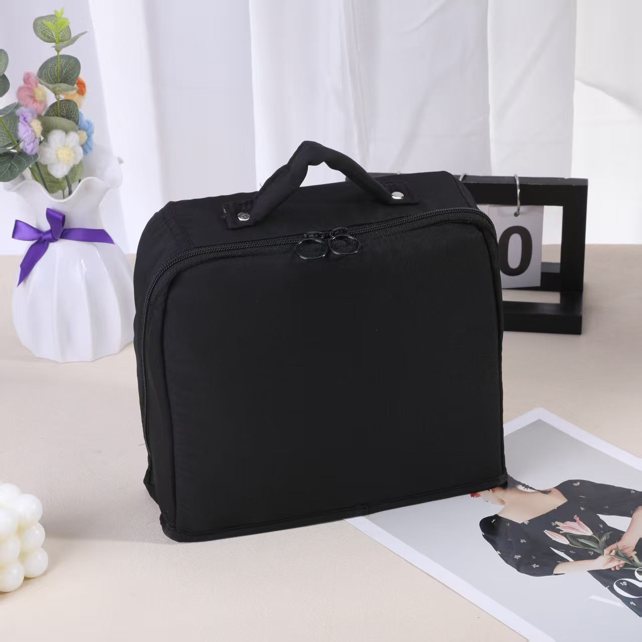Vertical cosmetic bag partition layered toilet bag 9 * 3 * 8 inch